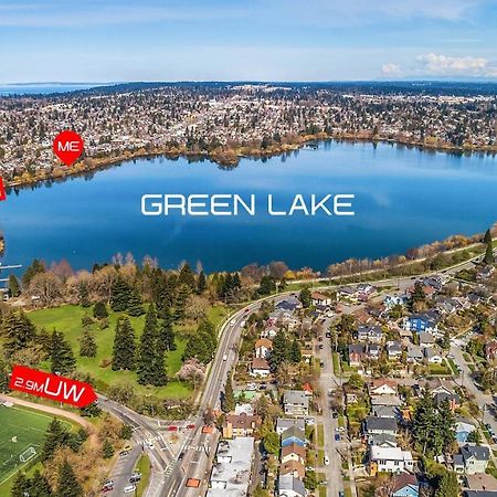 Green Lake 1St Line Home A With Central Air Conditioners Seattle Exterior photo